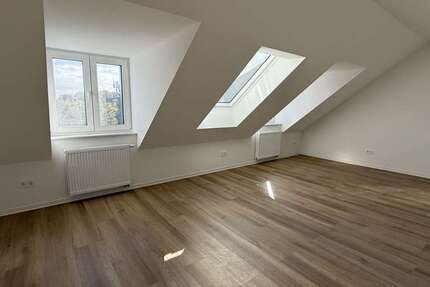 Wohnung Krefeld / Uerdingen Uerdingen - 3 Zimmer, 87 m&sup2;, 299.900&euro; | Angebot:27469252