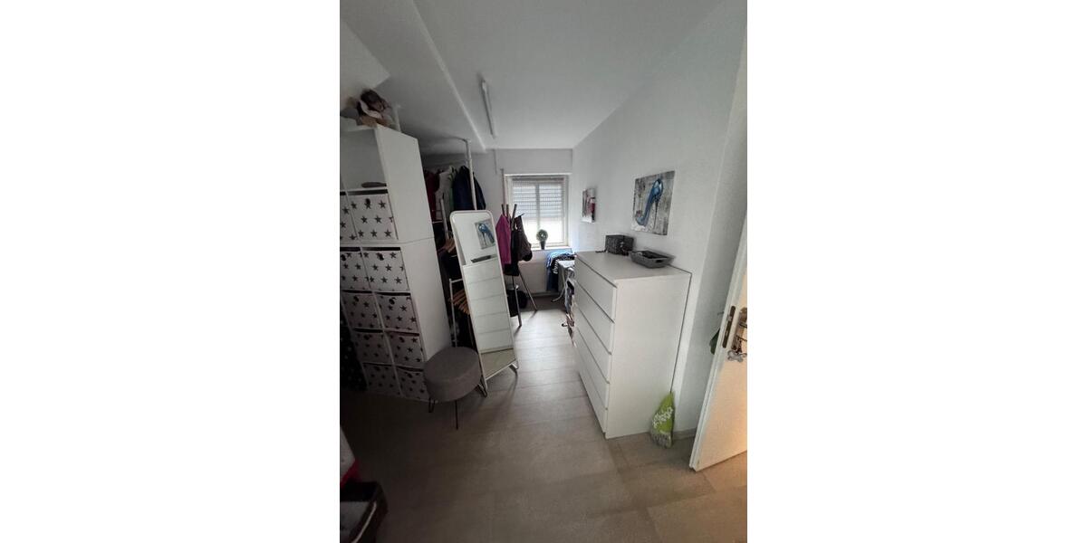 Etagenwohnung Korschenbroich - 2 Zimmer, 80 m&sup2;, 222.000&euro; | Angebot:27407896