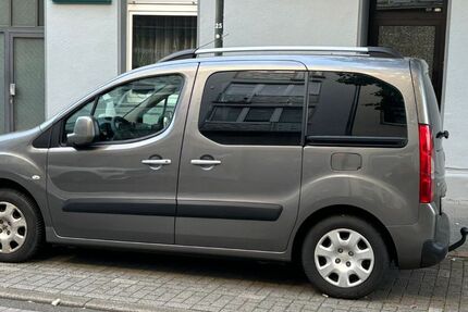 Peugeot Partner Tepee 279.000 km 3.999 &euro; Düsseldorf 40227