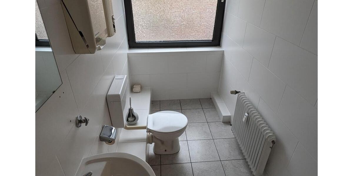 Gewerbeobjekt Düsseldorf Stadtbezirk 8 - 1.300&euro; | Angebot:15598813