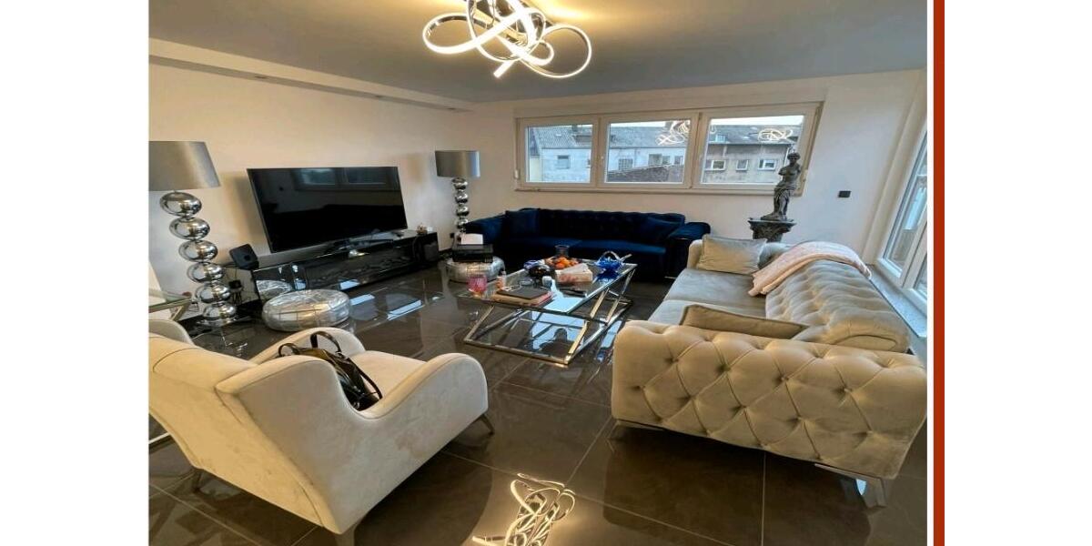 Dachgeschoßwohnung Duisburg Laar - 5.5 Zimmer, 158 m&sup2;, 310.000&euro; | Angebot:26580653