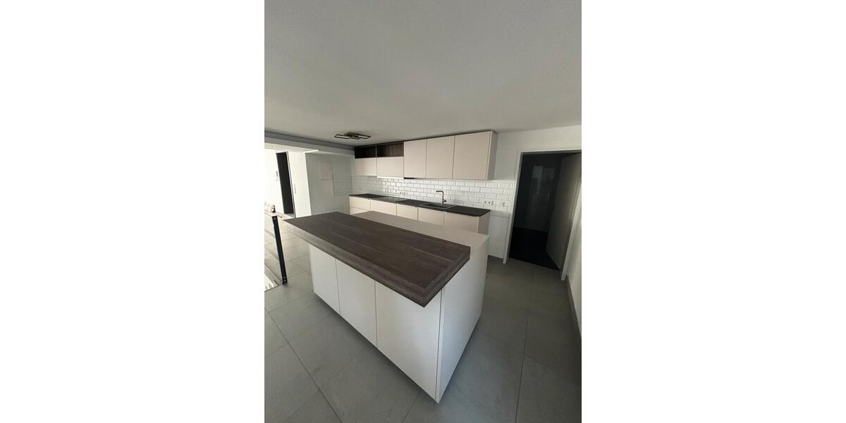 Etagenwohnung Korschenbroich - 1 Zimmer, 79 m&sup2;, 900&euro; | Angebot:26678016