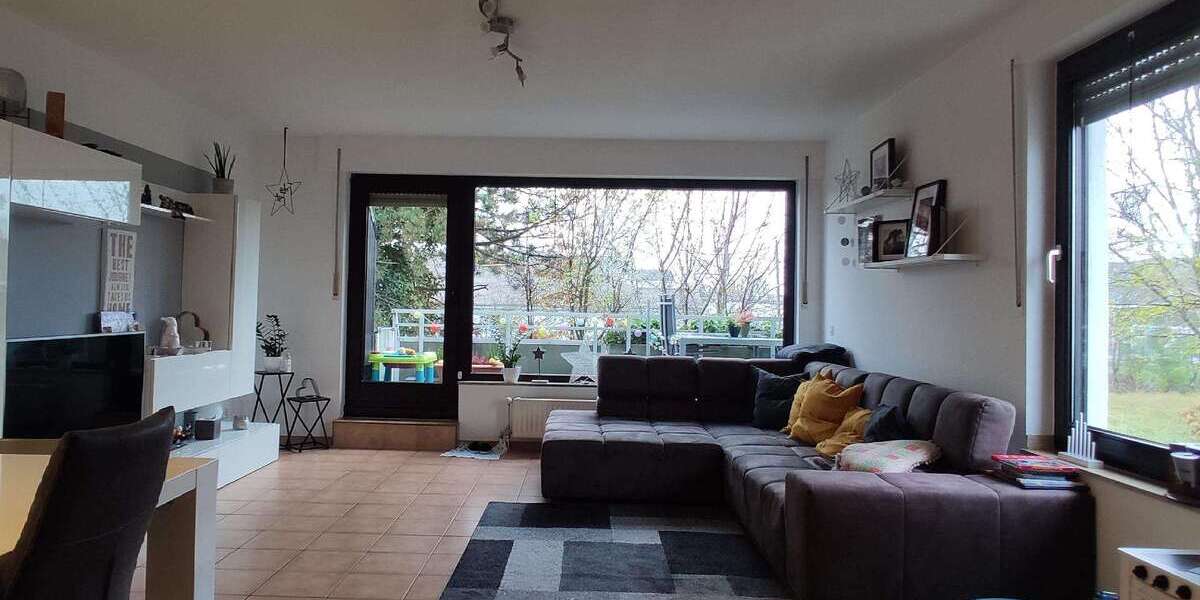 Etagenwohnung Rheinberg - 4 Zimmer, 99 m&sup2;, 185.000&euro; | Angebot:25754401