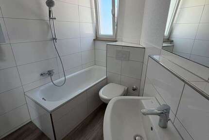 Wohnung Düsseldorf Benrath - 2 Zimmer, 50 m&sup2;, 825&euro; | Angebot:27266448