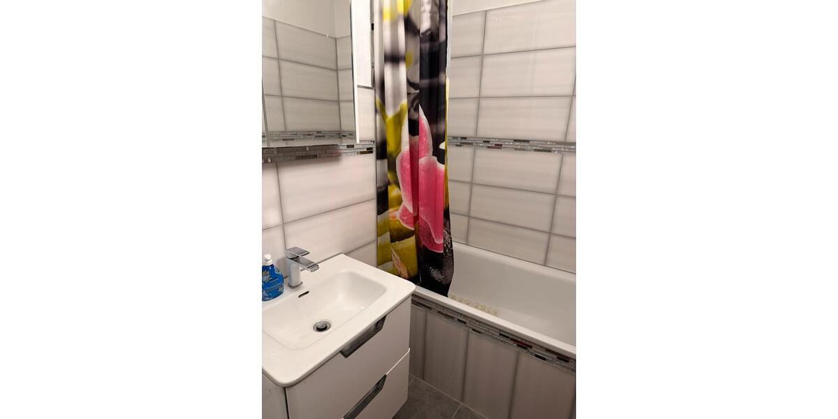 Maisonettenwohnung Düsseldorf Derendorf - 3.5 Zimmer, 93 m&sup2;, 389.000&euro; | Angebot:27474943