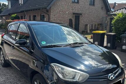 Hyundai i20 161.000 km 4.400 &euro; Moers 47441