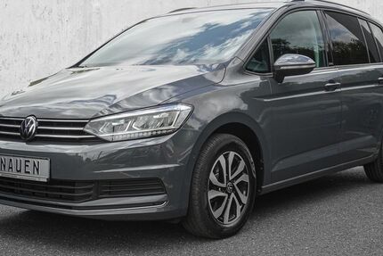 VW Touran 67.566 km 26.330 &euro; Meerbusch 40670