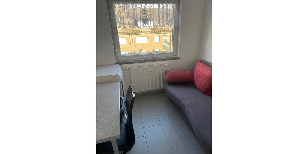 Etagenwohnung Mönchengladbach Süd - 3 Zimmer, 67 m&sup2;, 149.000&euro; | Angebot:27413696