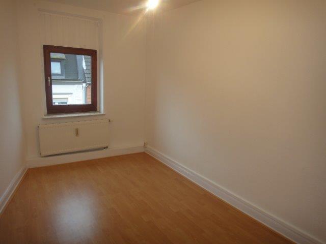 Dachgeschoßwohnung Duisburg Laar - 2.5 Zimmer, 65 m&sup2;, 470&euro; | Angebot:26492220
