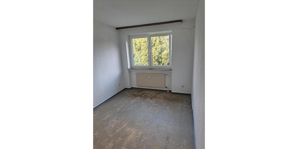 Etagenwohnung Oberhausen Osterfeld - 3.5 Zimmer, 82 m&sup2;, 133.000&euro; | Angebot:27474985